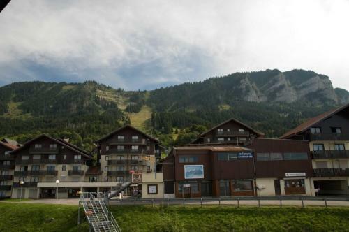 Apartamento Duplex Le Y�ti 16 Station Thollon Les M�mises