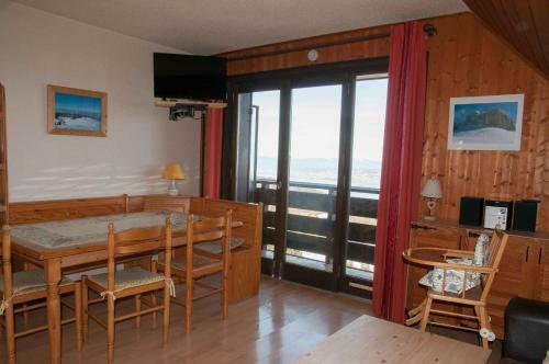 Apartamento Duplex Le Y�ti 16 Station Thollon Les M�mises