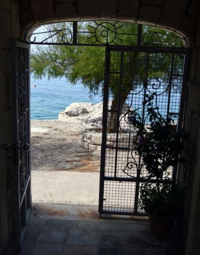 Apartment Lju On The Beach