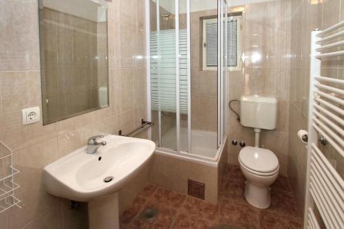 Apartments By The Sea Trogir - 11895