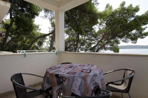 Apartments By The Sea Trogir - 11895