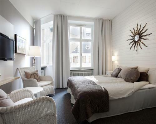First Hotel �rebro