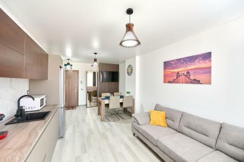 Cozy Apartment In Nord10 Pool N Playground