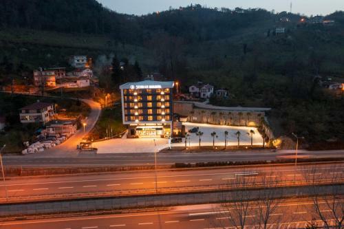 ?ehrar Suite Hotel