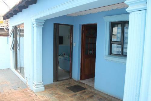 Apartamento Cozy, Modern Luxury Cottage - Peaceful Charm Wifi!