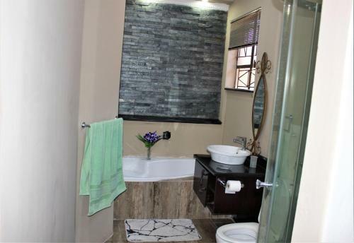 Hostal Little Paradise Venue And Guesthouse