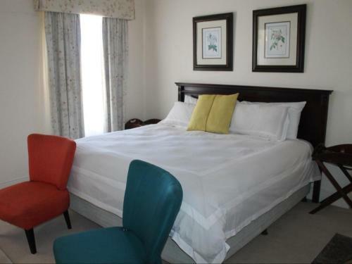 Hostal Ashbourne Manor