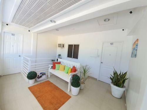 Aparthotel House Of Big Brother Palawan