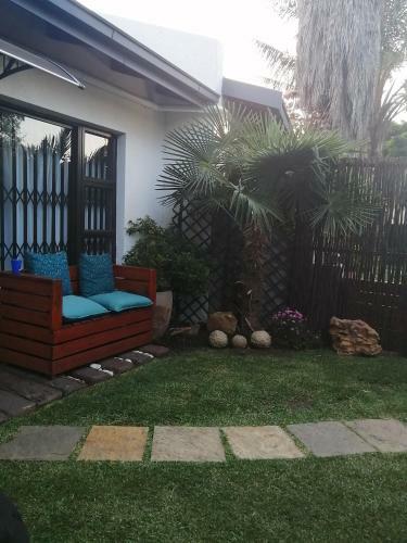 Hostal Roxy's Rest Guest House