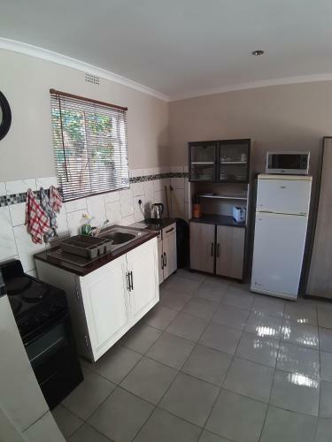 Roos Getaway Apartments