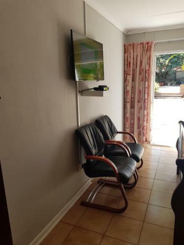 Hostal Agt Guesthouse