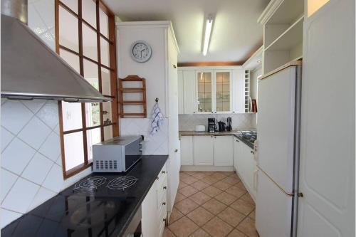 Apartamento Superb Seaview @ 3br Camarque Apt Umdloti Beach!