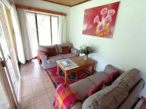 L Chiam Self-catering Cottage