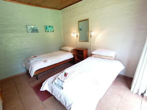 L Chiam Self-catering Cottage