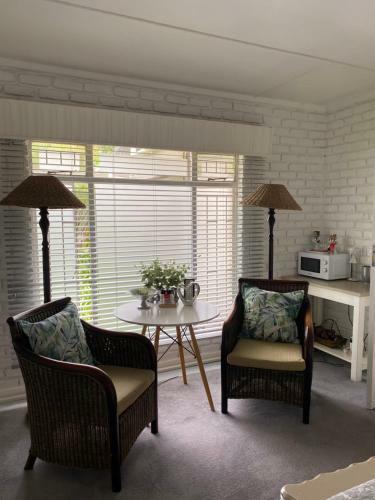 Bed & Breakfast White River B & B