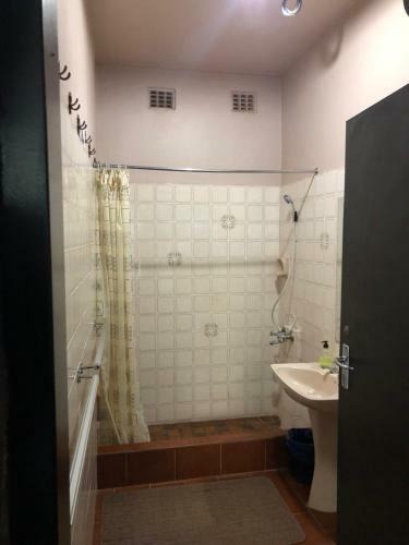 Thepoolhousevenue