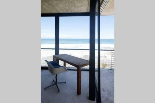 Villa Vame Beachfront
