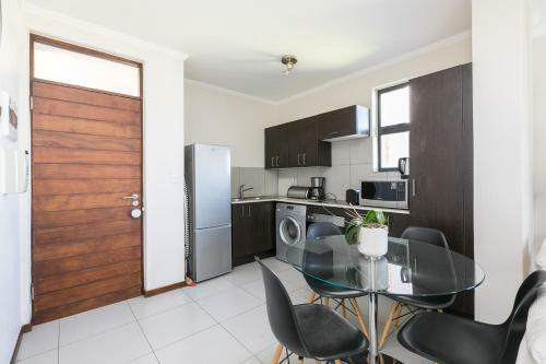 2bedroom Apartment In A Secure Golf Estate.wifi