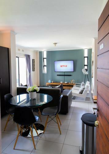 2bedroom Apartment In A Secure Golf Estate.wifi