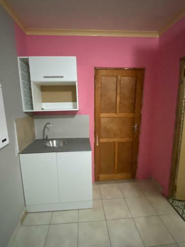 Hostal Cosmo City Ext 4 Lodge