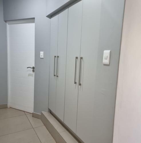 3 Bedroom Residential House With Patio