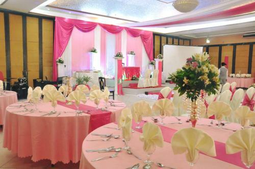A&a Plaza Hotel