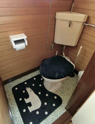 Bed & Breakfast Shirokuma Inn