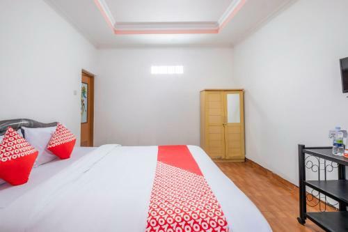 Hotel Oyo 1541 Puri Cikole Asri