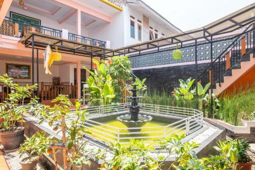 Hotel Oyo 1541 Puri Cikole Asri