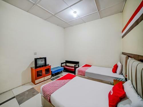 Hotel Oyo 90980 Al Karim Syariah