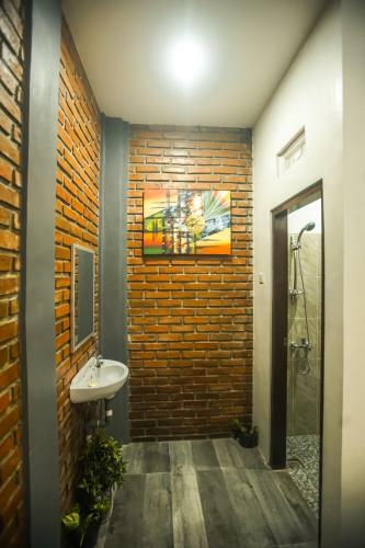 Hostal The Backyard House