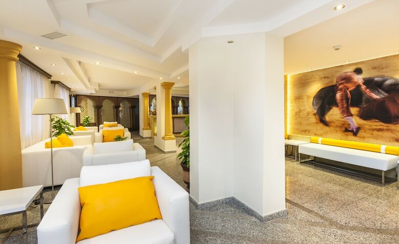 Hotel Globales Cortijo Blanco