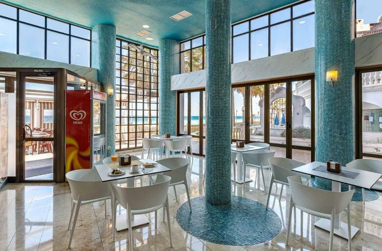 Hotel Perla Marina