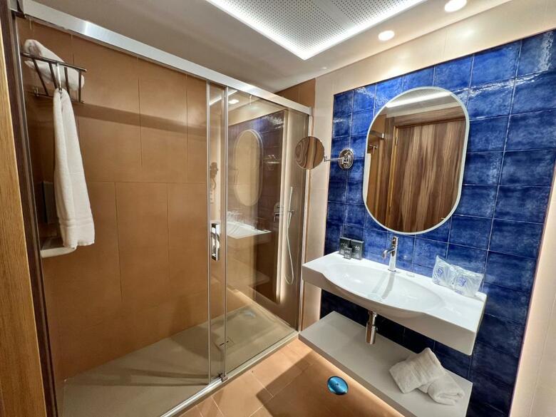 Hotel Perla Marina