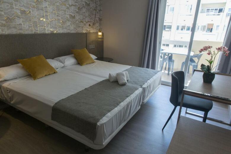 Hotel Marbella Inn