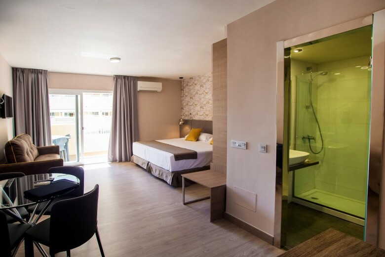 Hotel Marbella Inn