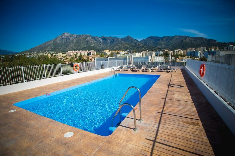 Hotel Marbella Inn