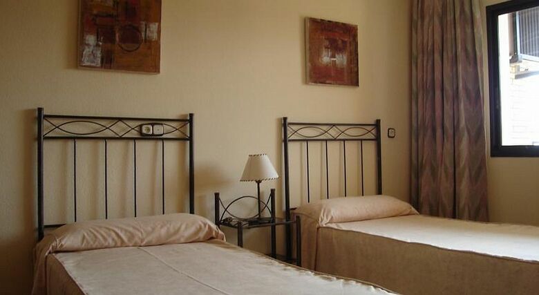 Ronda 4 Aparthotel