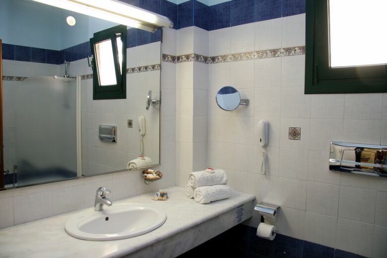 Pefkos Garden Hotel