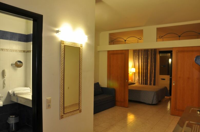 Pefkos Garden Hotel