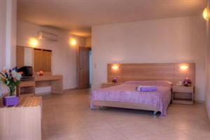 Hotel Lomeniz Blue