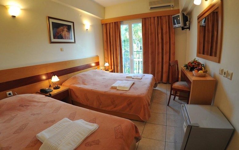Hotel Hellinis