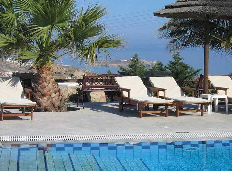 Hotel Giannoulaki Village