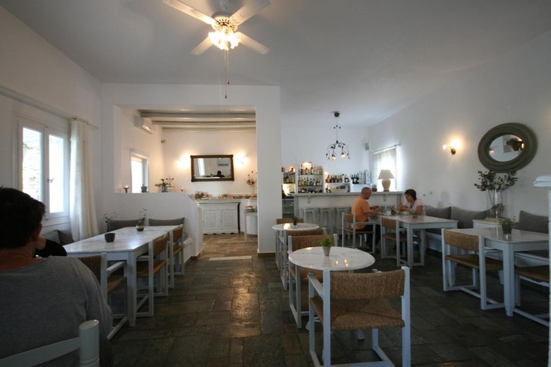 Hotel Manos