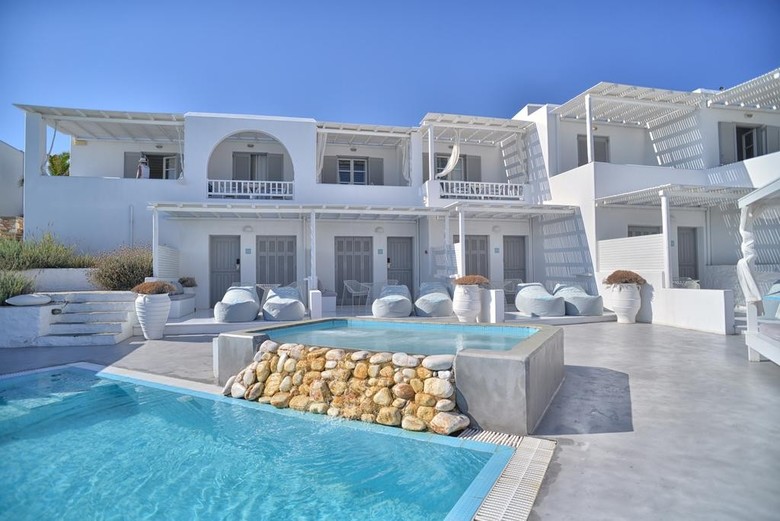 Apartamentos Minois Hotel Suites & Spa