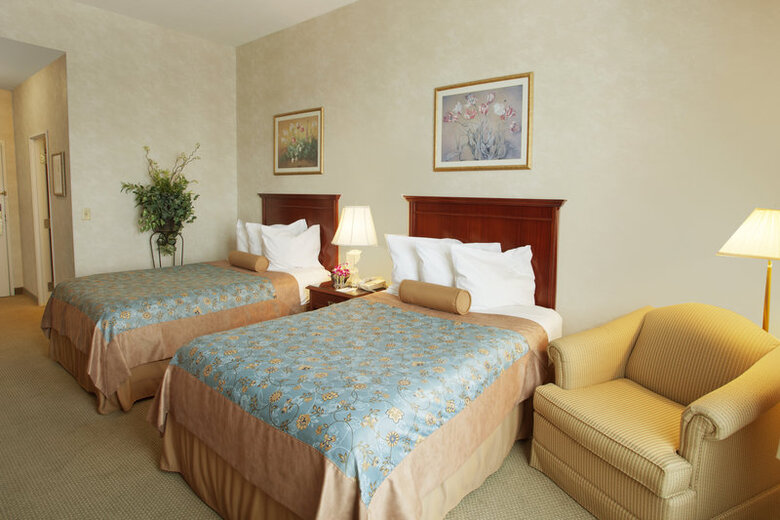 Hotel Best Western Plus Lawnfield Inn And Suites
