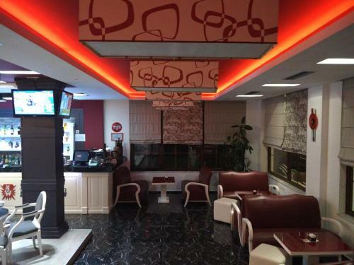 Mustang Hotel