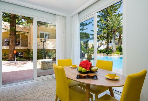 Aparthotel Saint Nikolas Resort