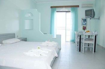 Louladakis Apartments