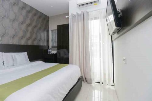 Hotel Arotel Bsd Serpong